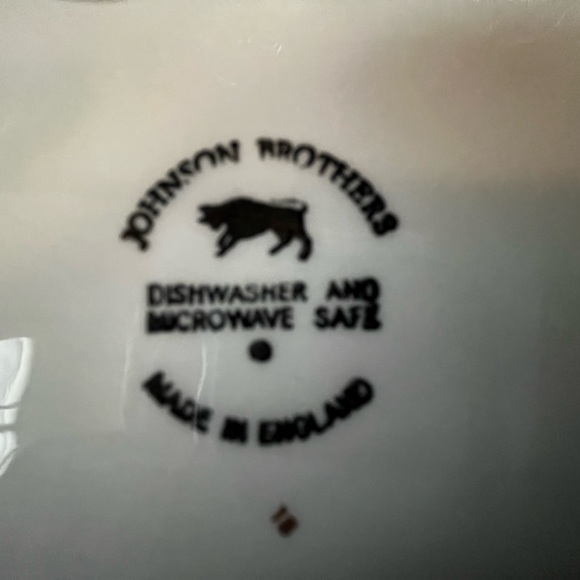 Johnson Brothers Summer Chintz Large Oval Serving Platter-Made in England - Picture 2 of 3